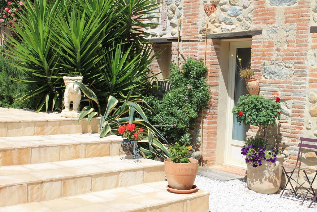 Domaine De La Tannerie Chambres D'Hotes Et Appartements Prades  Zewnętrze zdjęcie