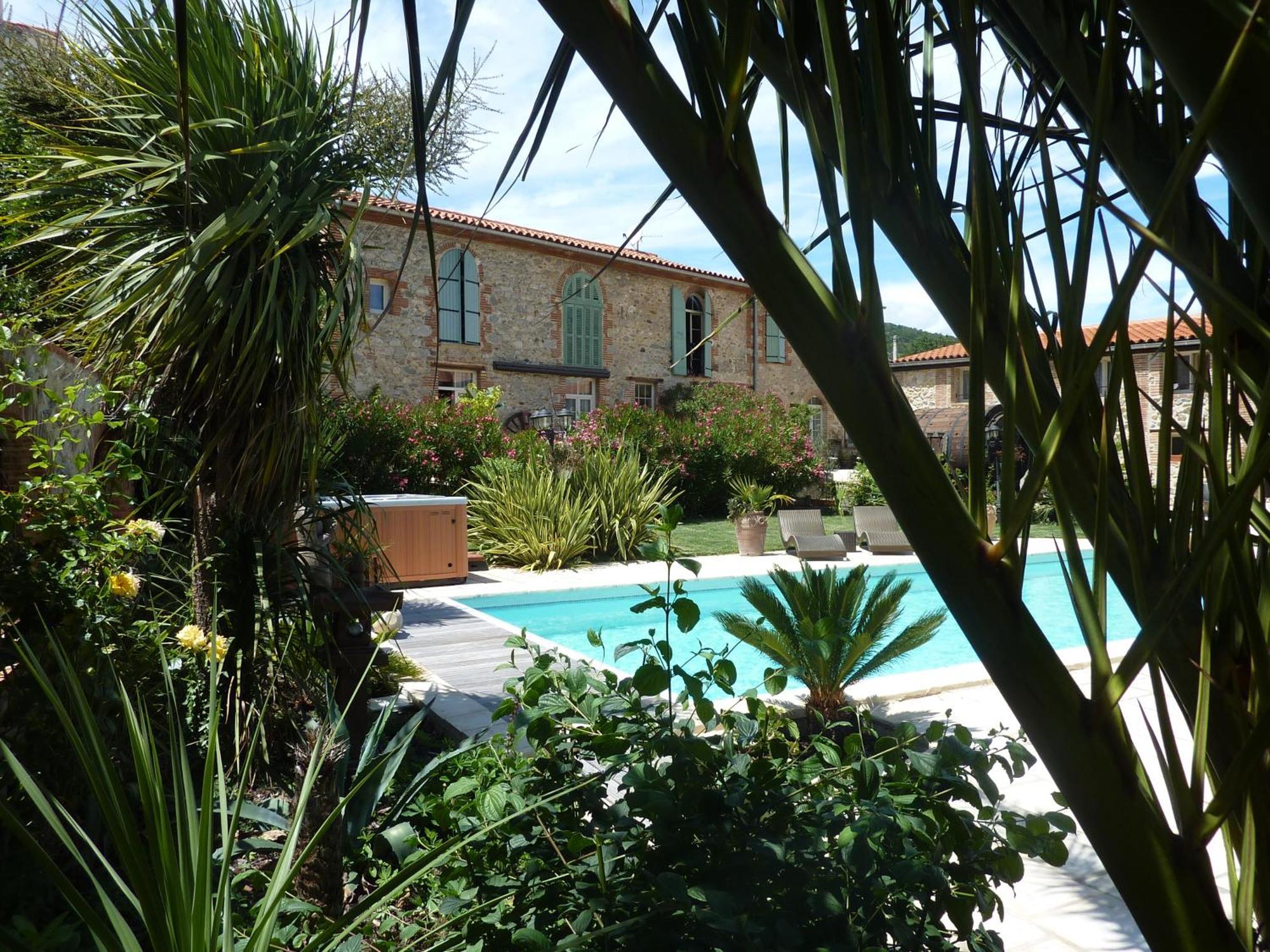 Domaine De La Tannerie Chambres D'Hotes Et Appartements Prades  Zewnętrze zdjęcie